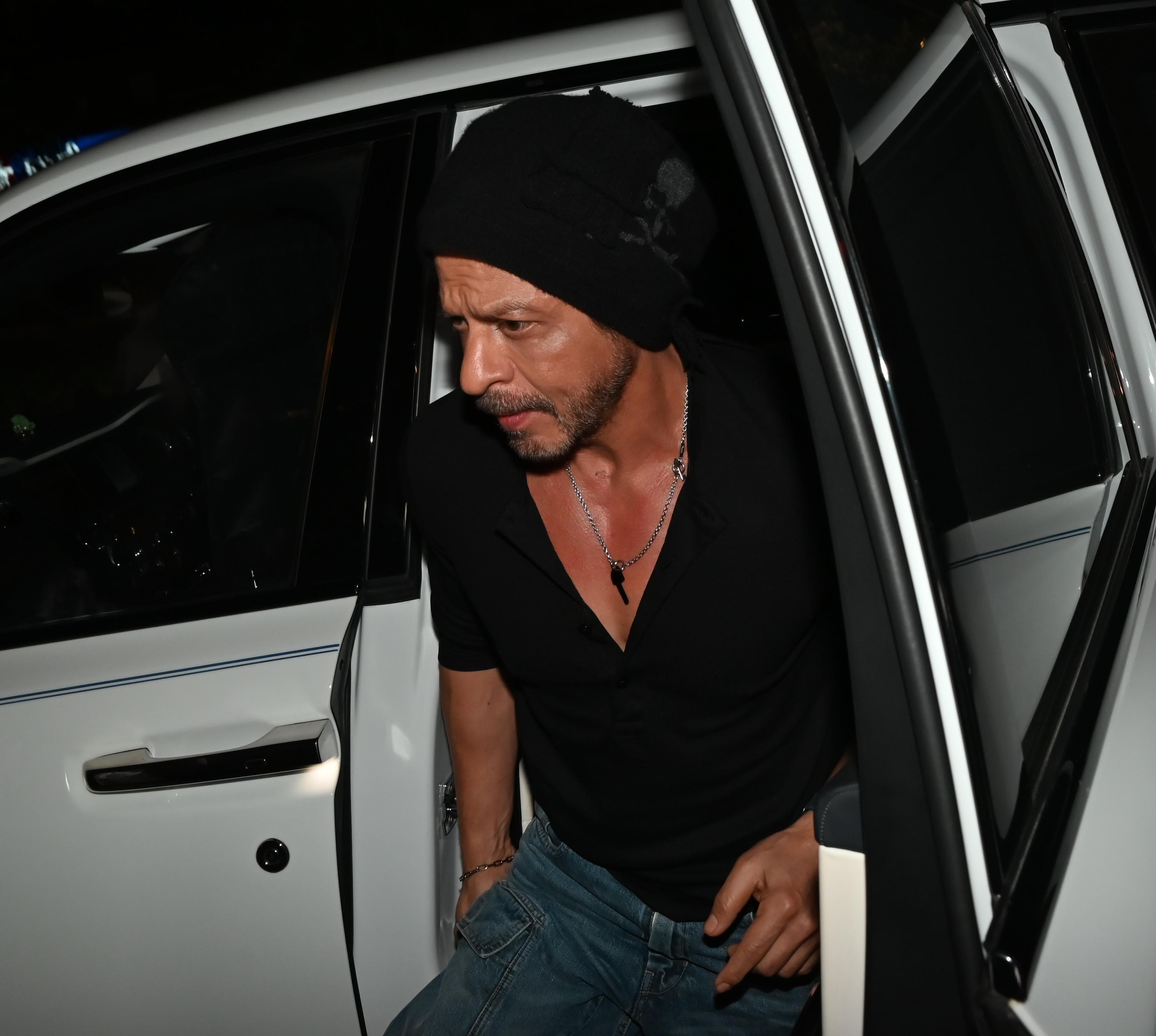 Shah Rukh Khan was seen attending Prashant Sawant's wedding reception in Juhu today. She opted for a black tee and denim for the occasion. 